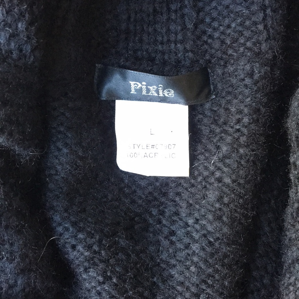Pixie sweater size Large - Picture 3 of 8